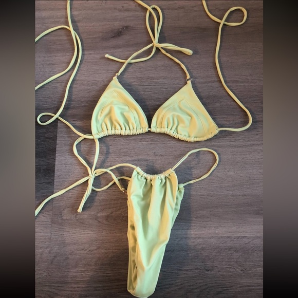 Heart of Sun Swept Away Two Piece Bikini Set Voltage Women's S NWOT - Picture 6 of 6